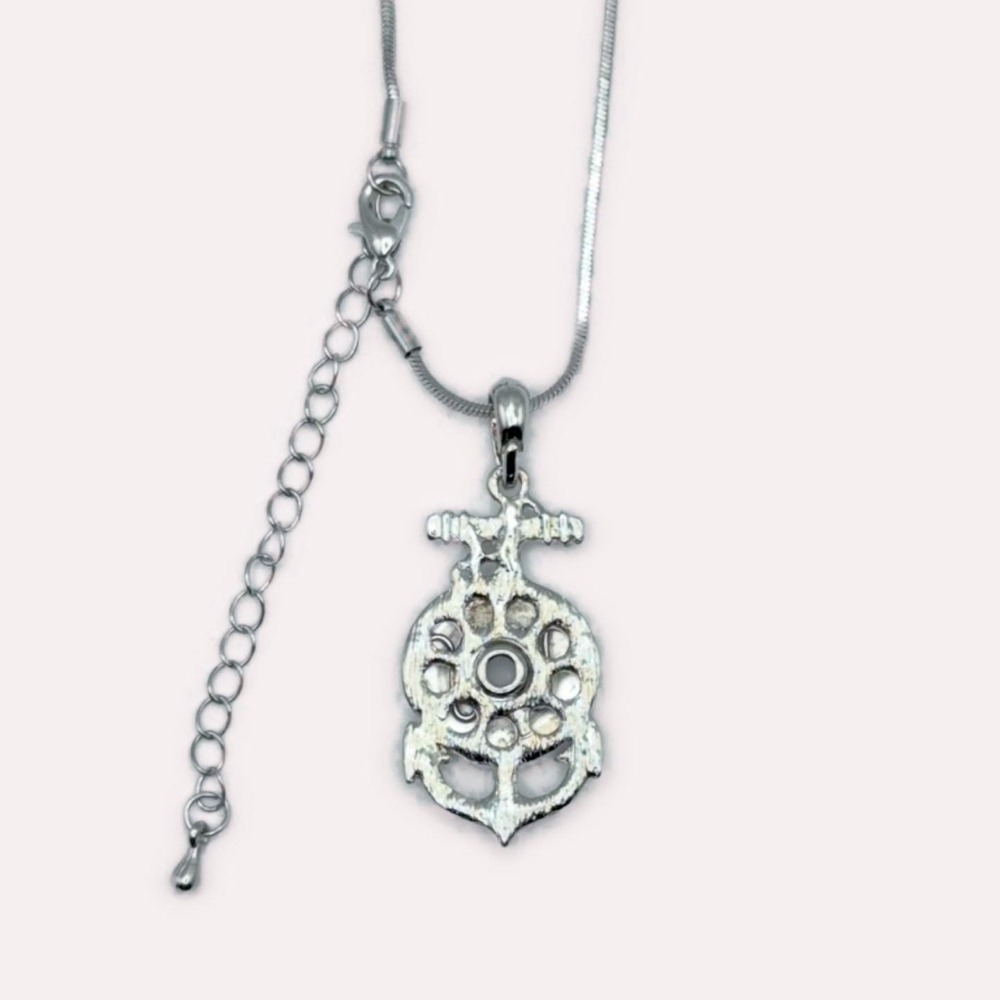 Anchor Snap Necklace