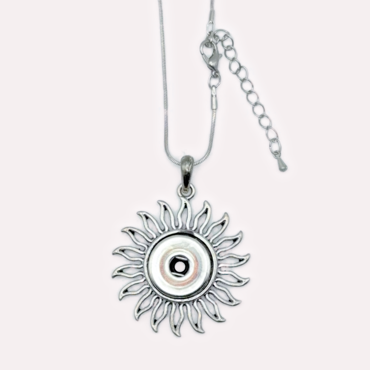 Sun Flare Snap Necklace (Silver)